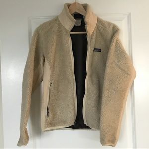 Patagonia Tan/Natural Fleece. Size Small